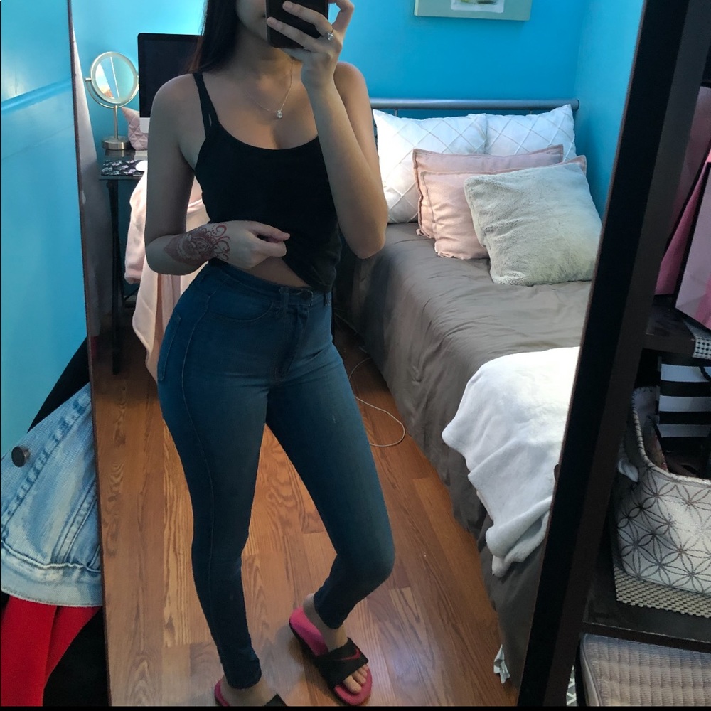 jeans
